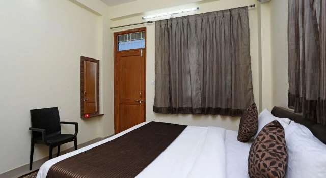 Urvi Apartments by OYO Rooms, Забронировать Апартаменты/квартира Отели штата Раджастхана с парковкой, Парковка