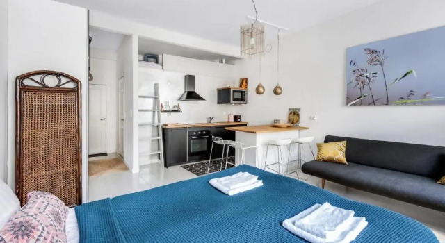 WeHost Bright Studio for 6 Kallio Travellers