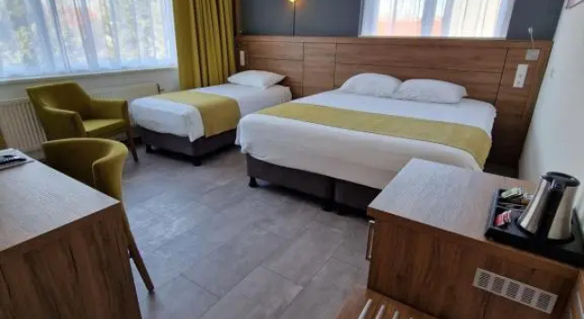 Трёхместный номер Superior Atlas Hotel Holiday