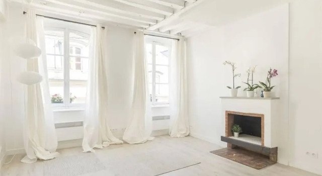Grand Studio Saint-sulpice Sèvres-babylone, Забронировать Отель 6-й округ: Сен-Жермен Париж, рядом с Лувр — Риволи
