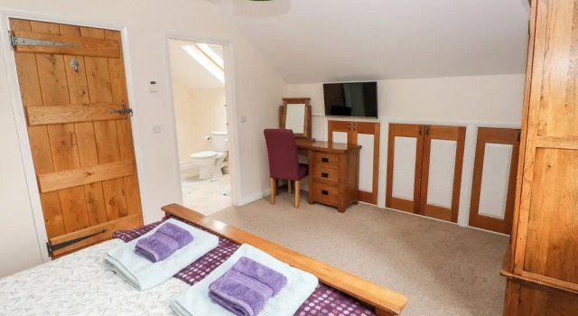 Gwyddno Lodge, Забронировать Дом для отпуска Лампитер Велфри Южный Уэльс