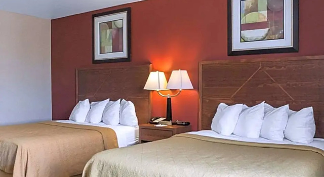 Люкс Superior Baymont by Wyndham Jamestown Conference Center & Water Park