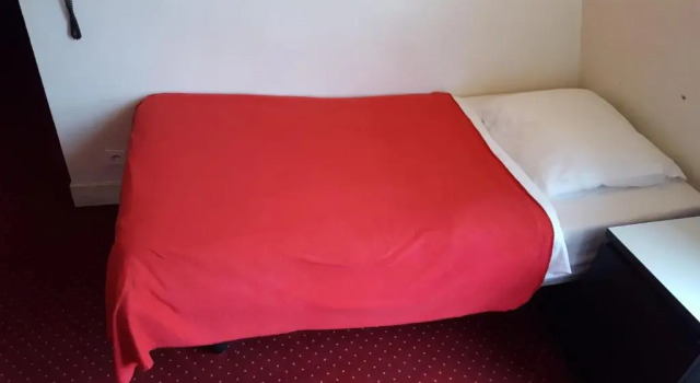 Четырёхместный номер Standard Hôtel Média