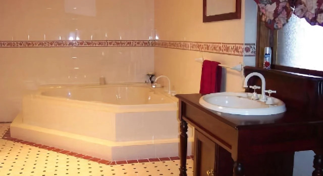 Endilloe Lodge B&b Holiday House, Book Bed and Breakfast Quorn South Australia