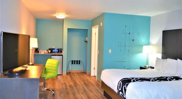 Richland Riverfront Hotel and Conference Center, Ascend Hotel Collection