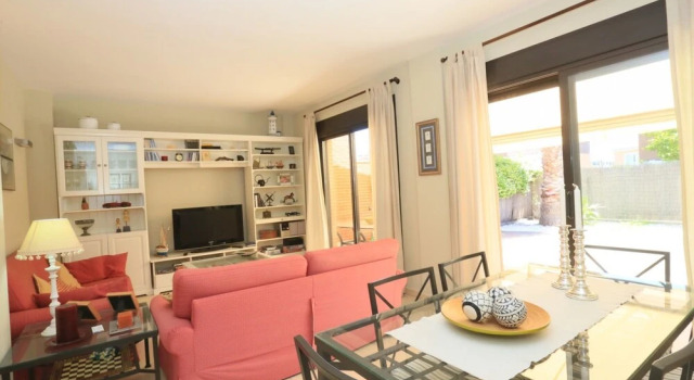 Casa Residencial Para 8 Personas en Cambrils, Забронировать Отель Отели El Baix Camp с бассейном, Бассейн