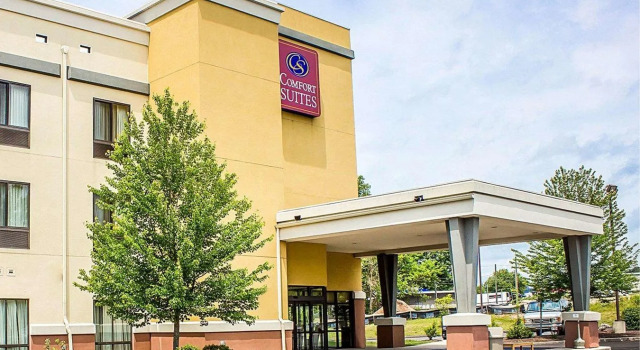 Holiday Inn - Cheshire - Southington, an IHG Hotel, Prenota Hotel Southington Connecticut
