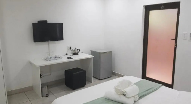 Номер Standard The Grand Orchid Guesthouse