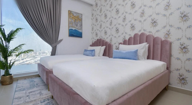 Executive 3BR Apt Creek Harbour, Забронировать Апартаменты/квартира Отели Дубая с бассейном, Бассейн
