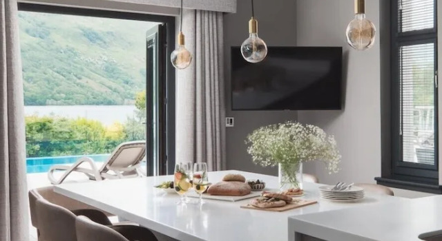 Вилла Luxury с 5 комнатами с балконом и с видом на озеро Ardlui Retreat