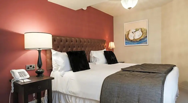 Номер Standard The White Swan Hotel
