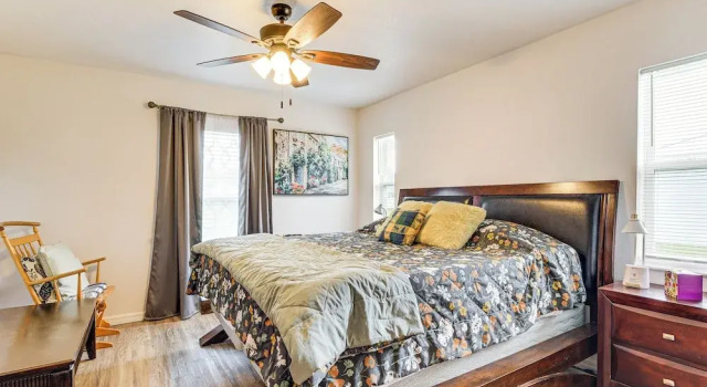 Newly-built Inverness Home Rental w/ Yard + Patio!, Réserver Hôtel Inverness Floride