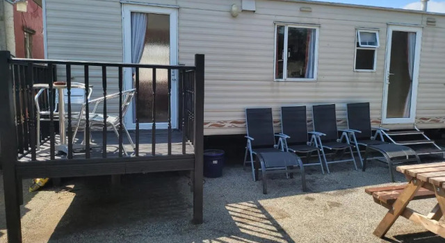 Номер Standard the jackdaw pub SELF CATERING STATIC CARAVAN free breakfast supplied