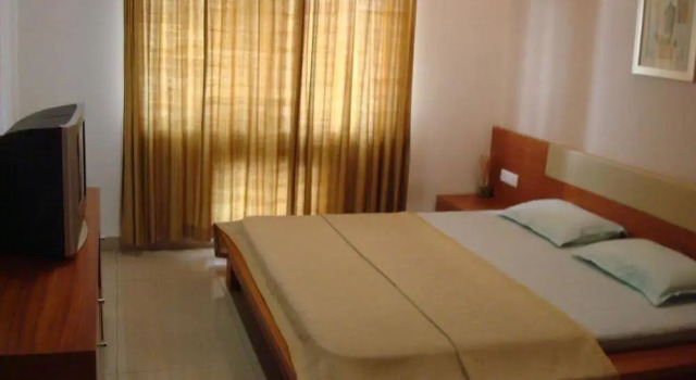Kalpatharuvu Service Apartment, Забронировать Апартаменты/квартира Отели штата Махараштры с завтраком, Завтраки
