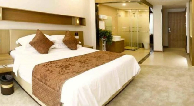 Super 8 Hotel Ningbo Xiangshan International Feng Qing Jie, Book Hotel Xiangshan Zhejiang