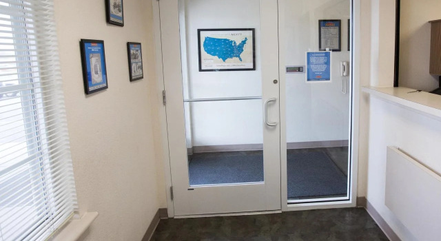 WoodSpring Suites Kansas City Mission, Book Hotel Merriam Kansas