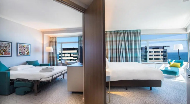 Люкс Mediterranean Hilton Diagonal Mar Barcelona