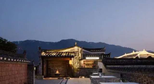 Mount Villa By T Residence (Viral infinity pool & rooftop bar | Perfect photo spot), Boek Villa 5-sterren hotels in Hunan, 5*