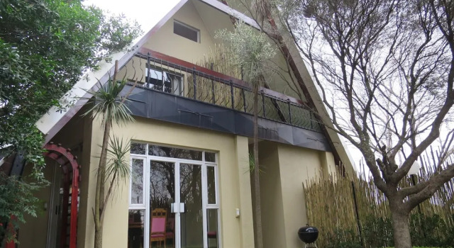 The NorthCliff View