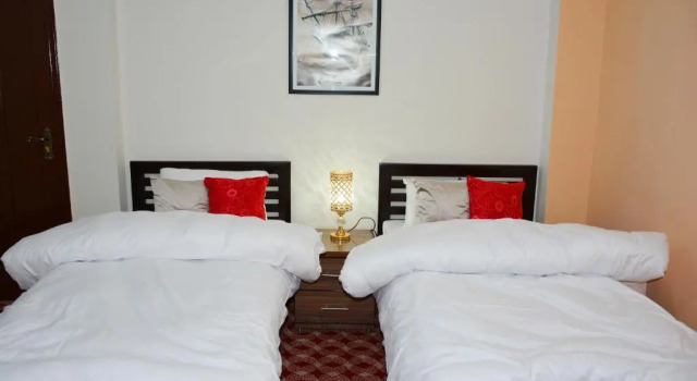 Апартаменты Khyber Guest House & Restaurant