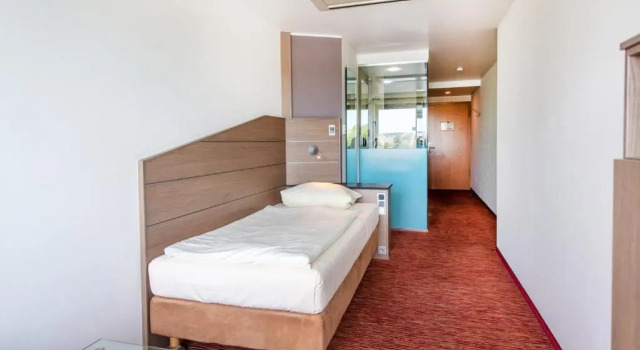 Номер Superior DIEHLs Hotel