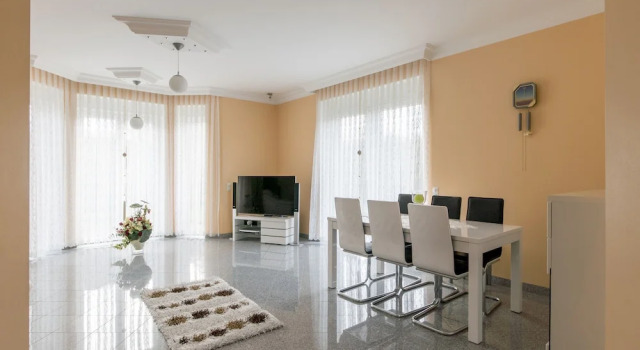 Private House, Réserver Maison de vacances Villas à Hanovre, Villa