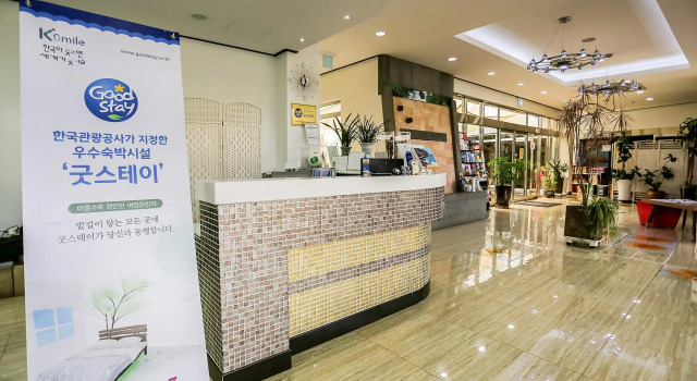 The Seri Resort, Забронировать Курортный отель Отели Согвипхо с парковкой, Парковка