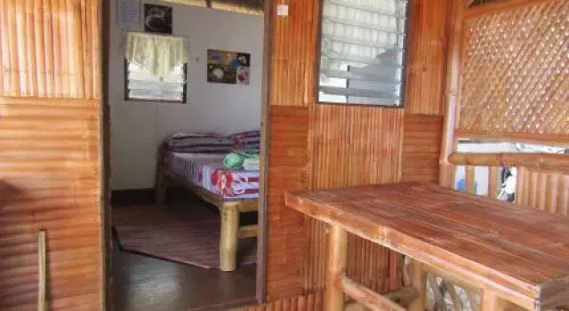 Bamboo village on the beach, Đặt Khách sạn Catmon Cebu City