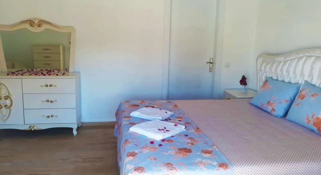 Sunrise Marina Suit Apart, Rezerwuj Hotel Hotele w Muğla z parkingiem, Parking