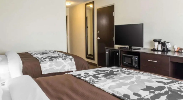 Номер Standard Sleep Inn & Suites Lincoln University Area