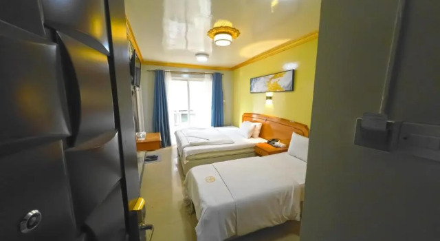 Трёхместный номер Standard Maaeen Hotel
