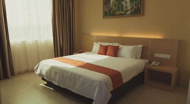 Двухместный номер Executive Paragon Lutong Hotel
