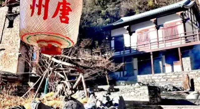 Tengri Khagan · Weizhou Manor, Prenota Hotel Ngawa Cina