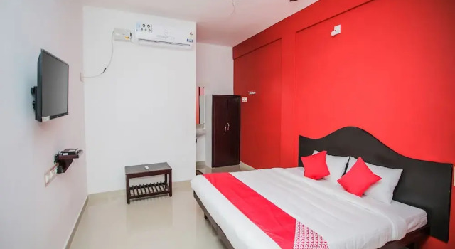 Oyo 26646 Hotel Aljemin
