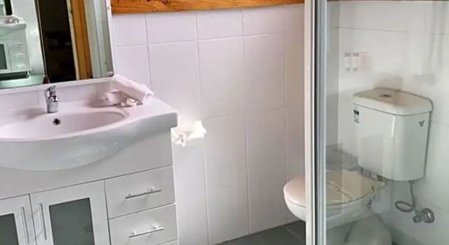 Номер Deluxe Cascades Motor Inn