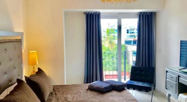 Niza Five Luxury Beach Apartments