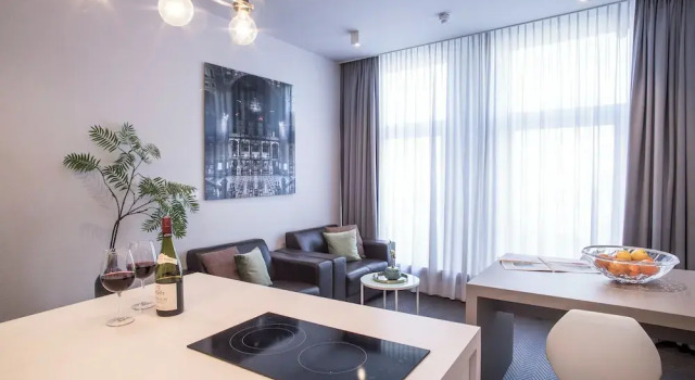 Люкс Executive Maurits Apartments & Suites