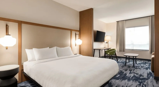 Двухместный люкс Fairfield Inn & Suites by Marriott Bonita Springs