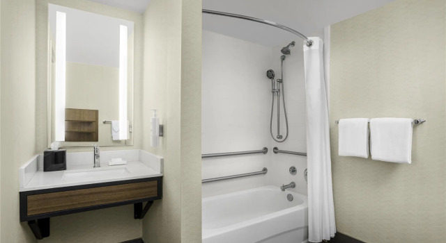 Номер Standard Hilton Garden Inn Kent Island Marina
