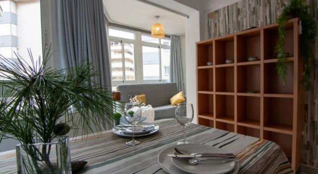 Apartamento 1a línea playa La Pineda y 5 min Port Aventura, Забронировать Апартаменты/квартира Отели Ла-Пинеда с парковкой, Парковка