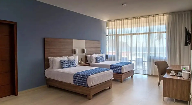 Полулюкс с видом на море Ocean View Beach Hotel