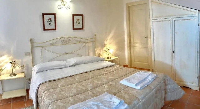 Апартаменты с 2 комнатами Casale il Saùco