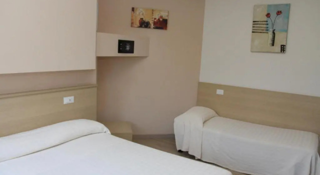 Трёхместный номер Standard Park Hotel Italia