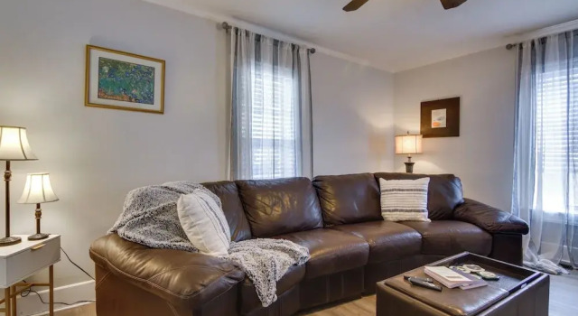 Charming Salisbury Getaway w/ Grill & Fire Pit!, Rezerwuj Dom wakacyjny Salisbury Maryland
