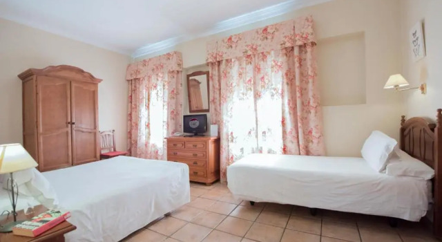 Трёхместный номер Standard Hotel El Mirador