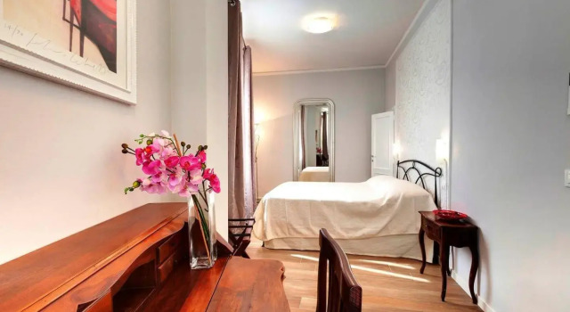 Lilium elegant apartment