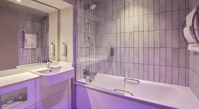 Двухместный номер Standard Premier Inn Stirling South