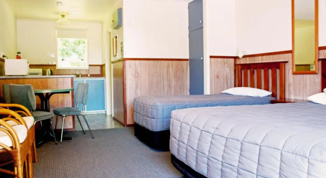 Студия Fairy Springs Motel