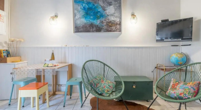 Charmante petite maison à 50m de la plage, Đặt Khách sạn Le Cormier Pháp