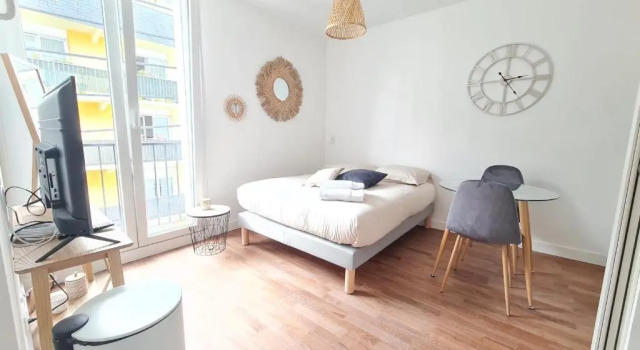 Le Poulorio 6 - Studio - Proche Gare, Rezerwuj Hotel Lorient 